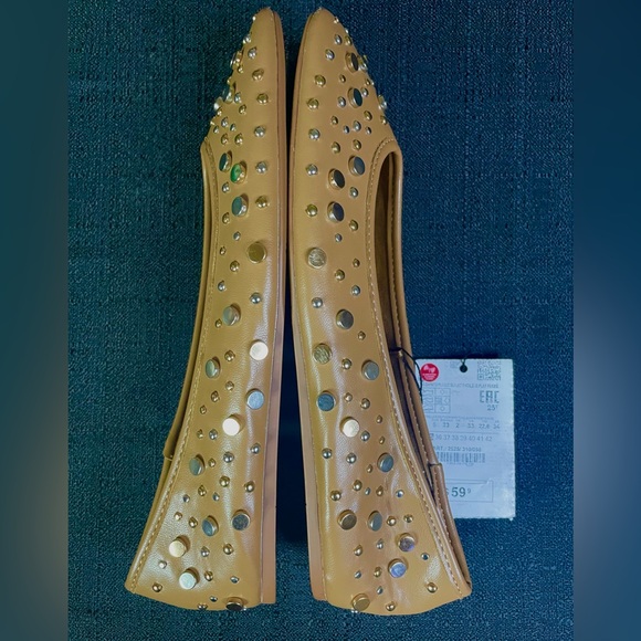 ZARA Studded Ballet Flats Natural Tan Embellished Silver Gold 35 / US 5 NEW NWT - Picture 5 of 7
